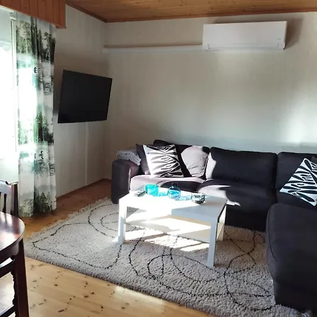 Myllyrinne Chalet Reisjärvi